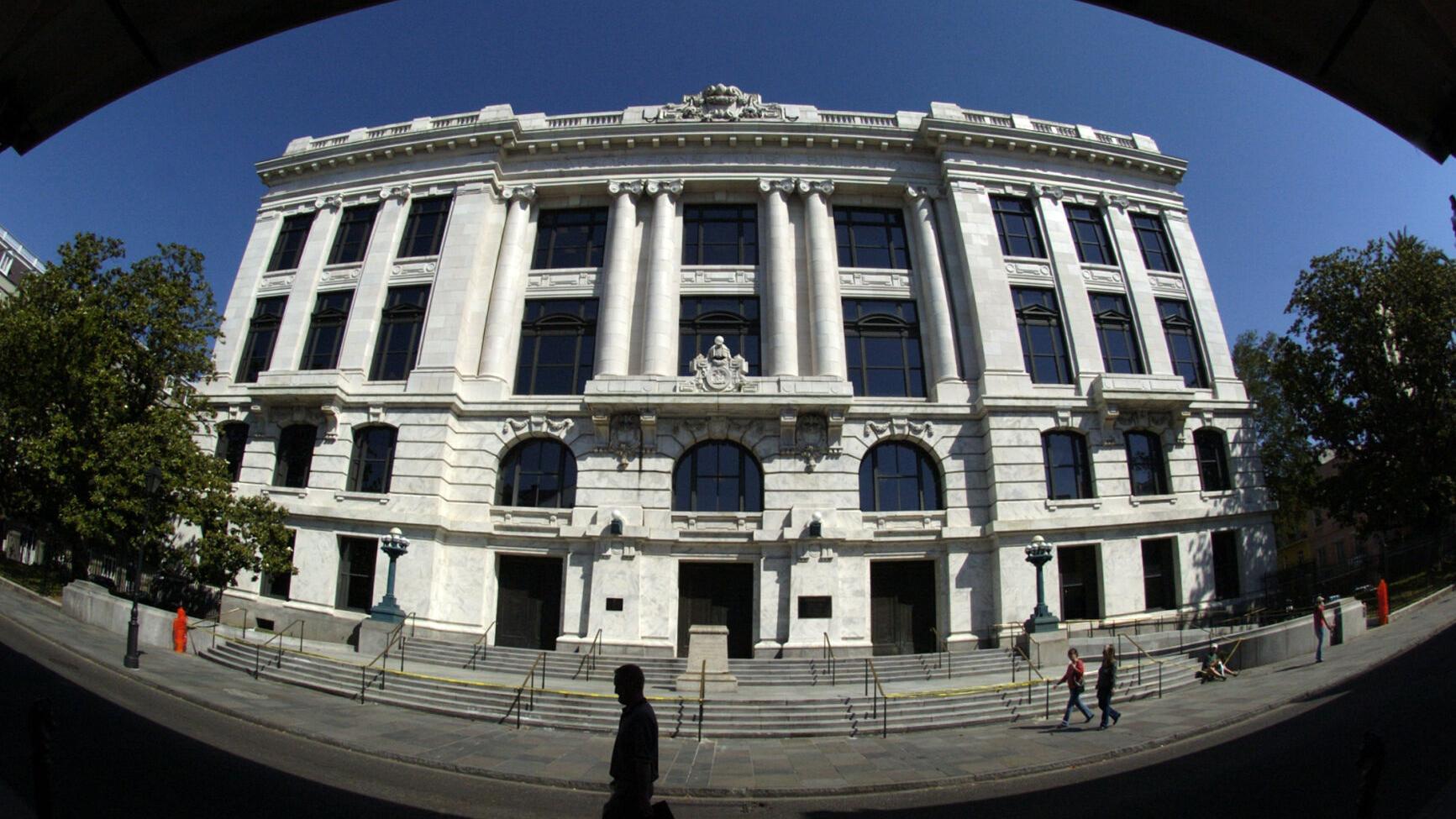 Jeff Landry supports plan to create new Black Supreme Court district, but it draws flak